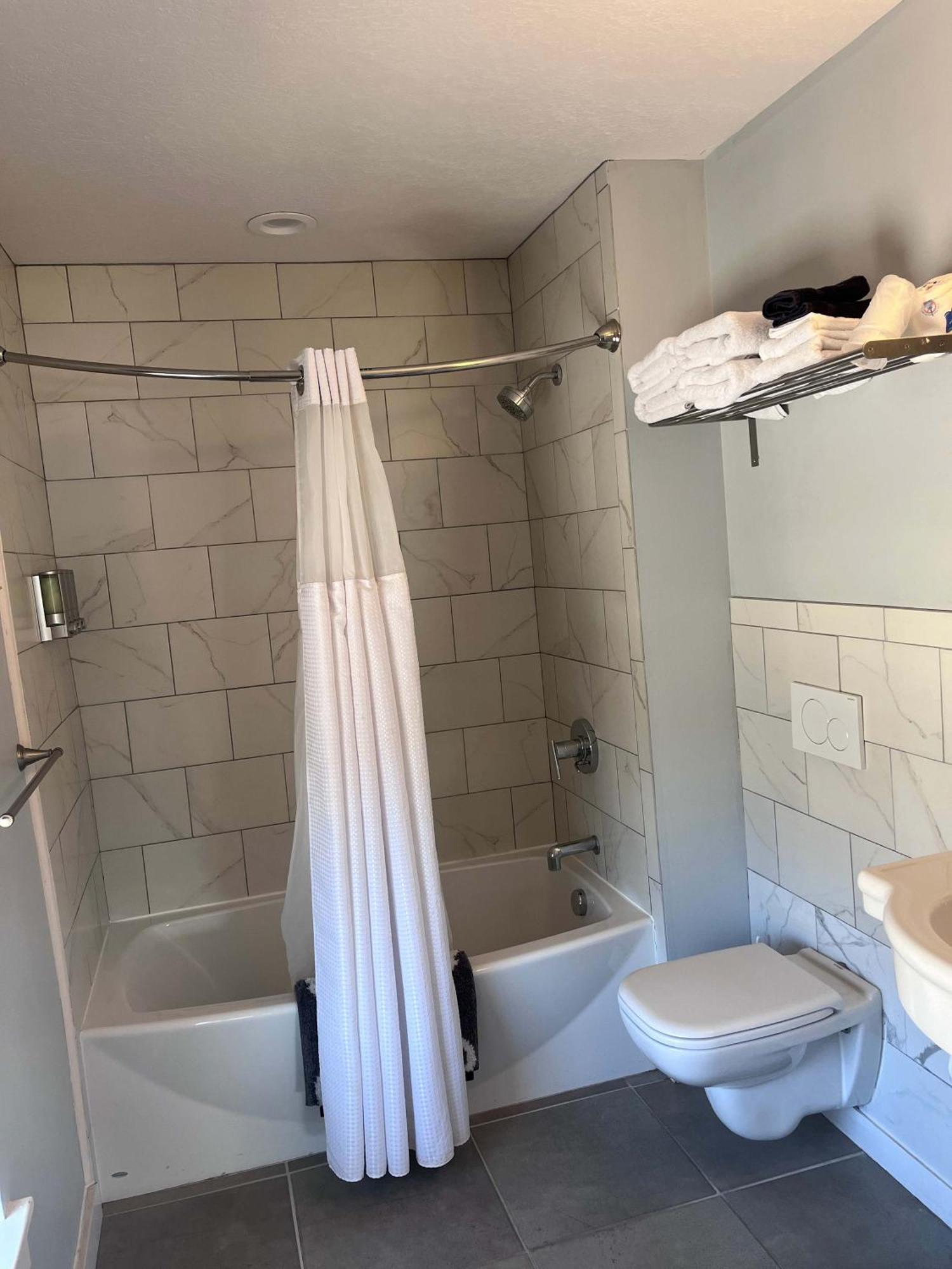 Northport Inn Boutique Hotel Room 9 מראה חיצוני תמונה